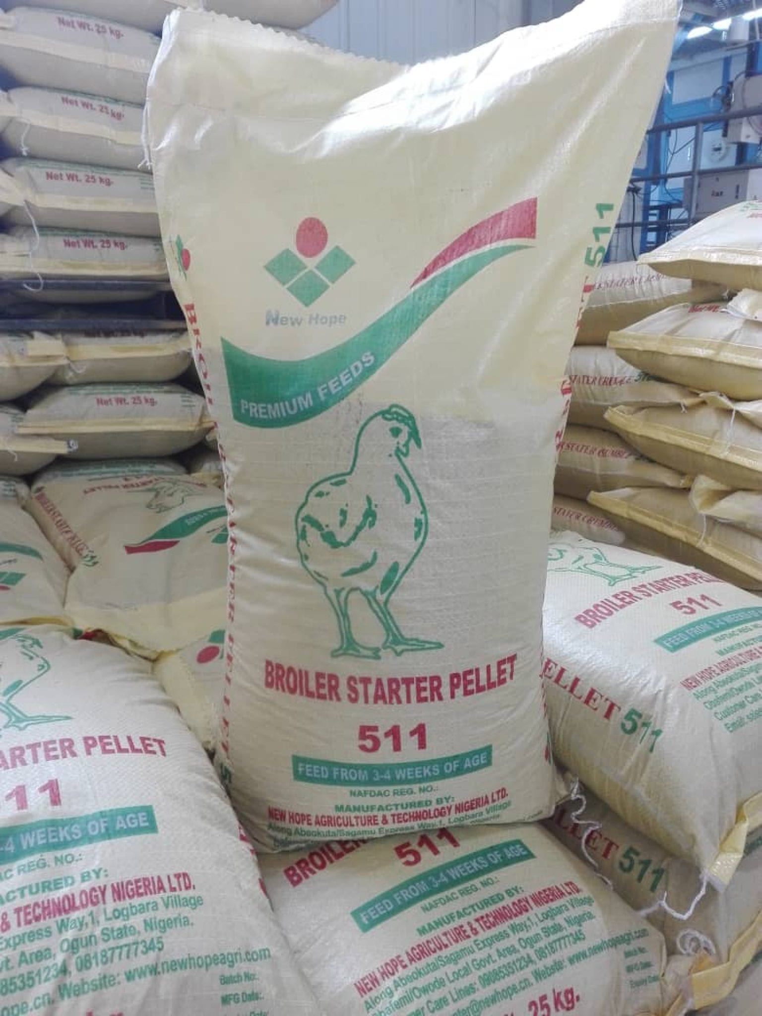 Buy New Hope Broiler Starter Feed (Pelleted Feed Professional Line 511 Commercial Line